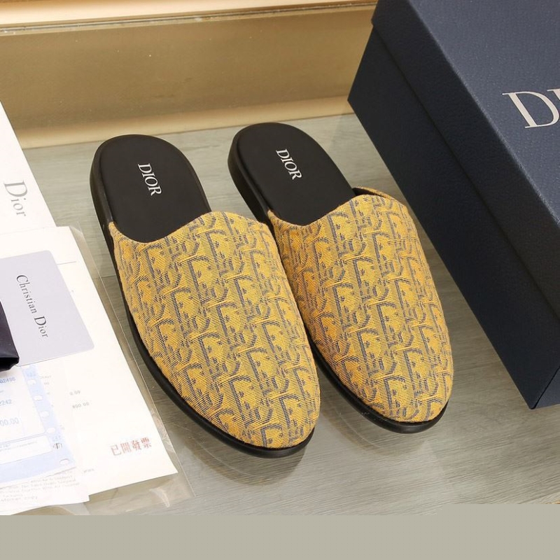 ch**an D*or slippers